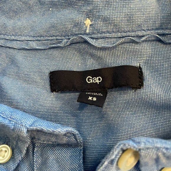 !!3 for $20!! Gap blue long sleeve button down - Picture 3 of 5